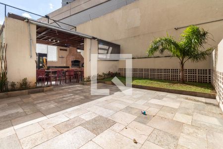 Apartamento para alugar com 74m², 2 quartos e 1 vagaÁrea comum