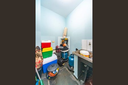 Casa à venda com 150m², 3 quartos e 5 vagasDepósito