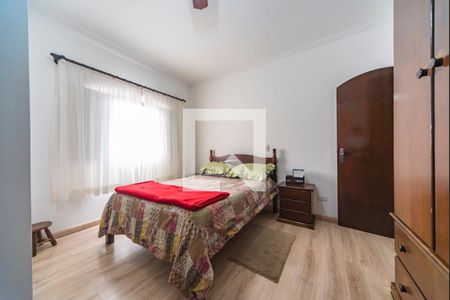 Casa à venda com 150m², 3 quartos e 5 vagasQuarto 2