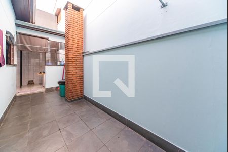 Casa à venda com 150m², 3 quartos e 5 vagasVaranda de Serviço 