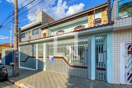 Casa à venda com 150m², 3 quartos e 5 vagasFachada