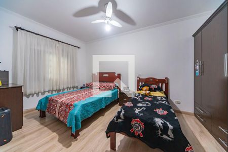 Casa à venda com 150m², 3 quartos e 5 vagasQuarto 1