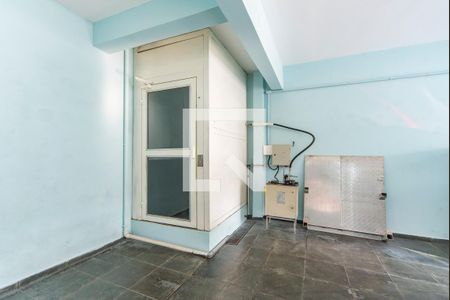 Casa à venda com 150m², 3 quartos e 5 vagasELevador