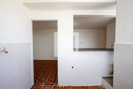 Casa para alugar com 32m², 1 quarto e sem vagaÁrea de Serviço