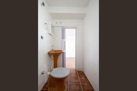 Banheiro de casa para alugar com 1 quarto, 32m² em Jardim das Flores, Osasco