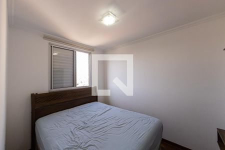 Quarto 1 de apartamento para alugar com 2 quartos, 69m² em Vila Carrão, São Paulo