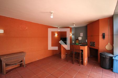 Apartamento para alugar com 65m², 2 quartos e 1 vagaÁrea comum - Churrasqueira