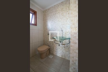 Casa de condomínio à venda com 237m², 3 quartos e 3 vagasLavabo 