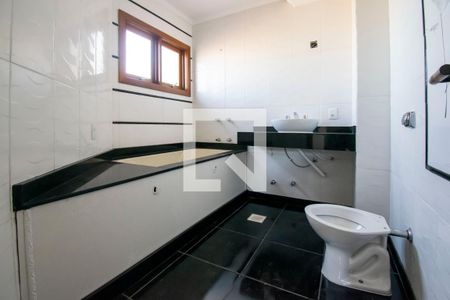 Casa de condomínio à venda com 237m², 3 quartos e 3 vagasBanheiro da Suíte