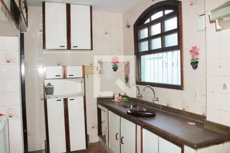 Casa à venda com 360m², 5 quartos e 3 vagasCozinha 1