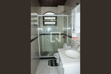 Casa à venda com 360m², 5 quartos e 3 vagasBanheiro 1