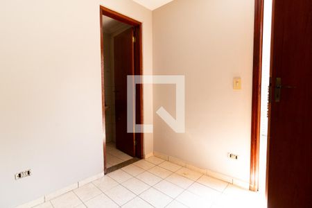 Casa de condomínio à venda com 172m², 4 quartos e 2 vagasQuarto de Serviço