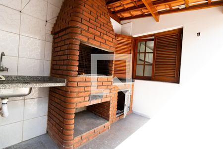 Casa de condomínio à venda com 172m², 4 quartos e 2 vagasChurrasqueira