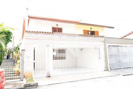 Casa de condomínio à venda com 172m², 4 quartos e 2 vagasFachada