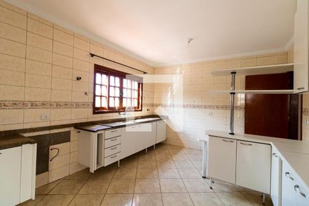 Casa de condomínio à venda com 172m², 4 quartos e 2 vagasCozinha
