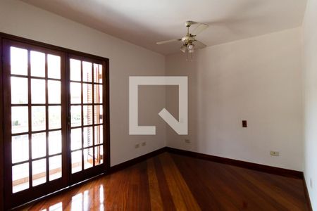 Casa de condomínio à venda com 172m², 4 quartos e 2 vagasSuíte 3