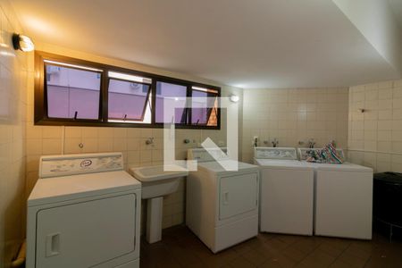 Apartamento à venda com 42m², 1 quarto e 1 vaga Apartamento à venda com 42m², 1 quarto e 1 vagaLavanderia