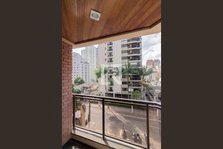 Vista Quarto de apartamento à venda com 1 quarto, 42m² em Indianópolis, São Paulo