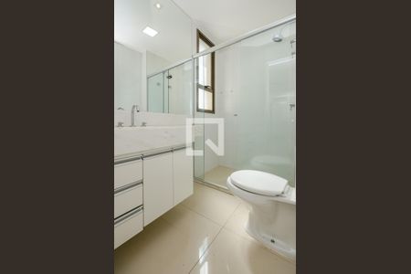 Apartamento para alugar com 54m², 1 quarto e 1 vaga Apartamento para alugar com 54m², 1 quarto e 1 vagaBanheiro da Suíte