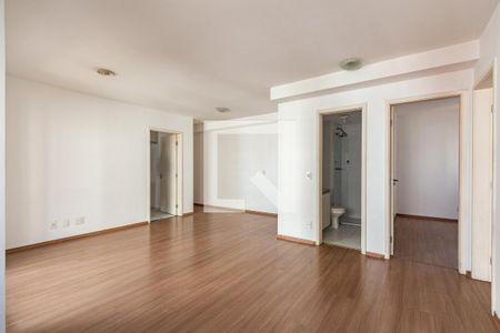 Apartamento para alugar com 2 quartos, 74m² em Vila Sonia do Taboao, Taboão da Serra