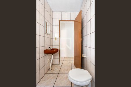 Casa para alugar com 50m², 1 quarto e sem vaga Casa para alugar com 50m², 1 quarto e sem vagaBanheiro