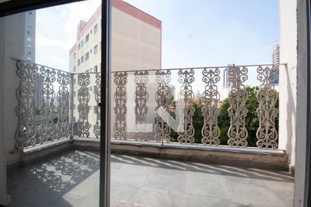 Sacada de apartamento à venda com 2 quartos, 61m² em Vila Osasco, Osasco