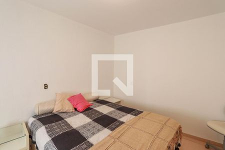 Quarto 1 de casa para alugar com 2 quartos, 60m² em Água Fria, São Paulo