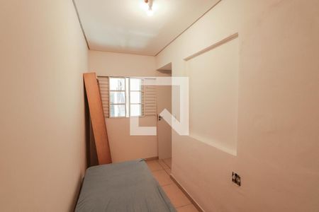 Quarto 2 de casa para alugar com 2 quartos, 60m² em Água Fria, São Paulo