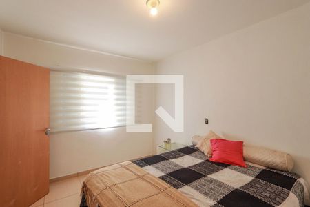 Quarto 1 de casa para alugar com 2 quartos, 60m² em Água Fria, São Paulo