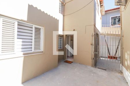 Casa para alugar com 60m², 2 quartos e sem vaga Casa para alugar com 60m², 2 quartos e sem vagaQuintal