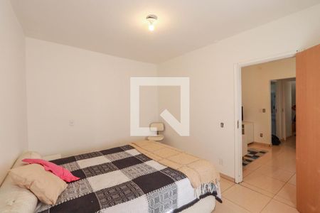 Quarto 1 de casa para alugar com 2 quartos, 60m² em Água Fria, São Paulo