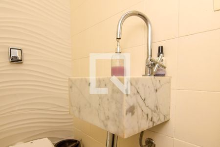 Apartamento para alugar com 210m², 4 quartos e 2 vagasLavabo