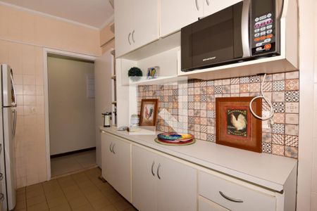 Apartamento para alugar com 210m², 4 quartos e 2 vagasCozinha