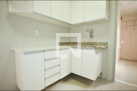 Apartamento à venda com 80m², 3 quartos e 1 vagaCozinha