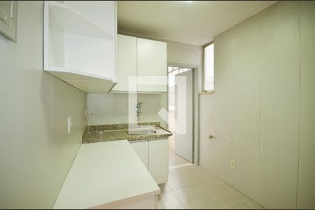 Apartamento à venda com 80m², 3 quartos e 1 vagaCozinha