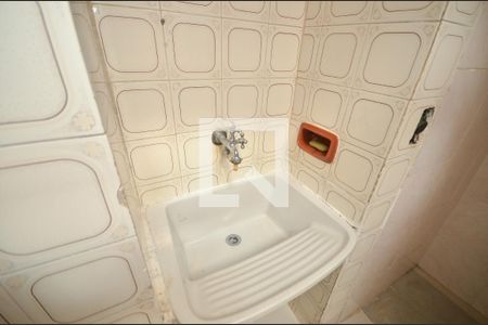 Apartamento à venda com 80m², 3 quartos e 1 vagaÁrea de Serviço