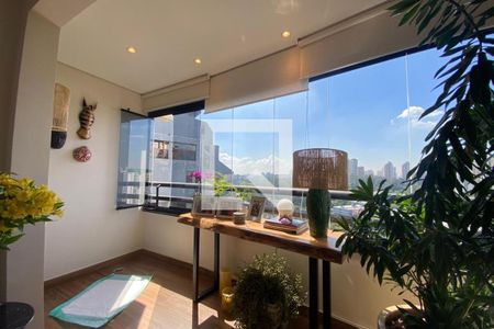 Apartamento à venda com 189m², 2 quartos e 4 vagasSacada