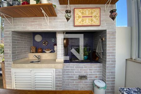 Apartamento à venda com 189m², 2 quartos e 4 vagasÁrea comum - Churrasqueira