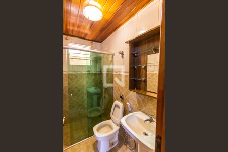 Banheiro de casa para alugar com 1 quarto, 70m² em Jardim Santo Antonio de Padua, Santo André