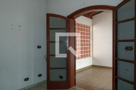 Casa para alugar com 480m², 4 quartos e 8 vagasQuarto 4