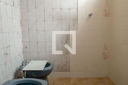 Casa para alugar com 480m², 4 quartos e 8 vagasBanheiro Social