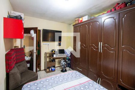 Casa à venda com 210m², 6 quartos e 2 vagasQuarto 1 (casa 3)