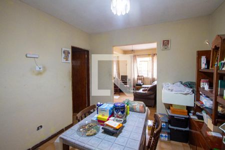 Casa à venda com 210m², 6 quartos e 2 vagasCopa