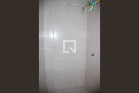 Apartamento para alugar com 55m², 2 quartos e 1 vaga Apartamento para alugar com 55m², 2 quartos e 1 vagaBanheiro da Suíte