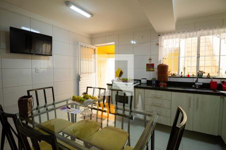 Casa à venda com 175m², 3 quartos e sem vagaBanheiro