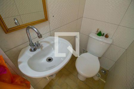 Casa à venda com 175m², 3 quartos e sem vagaBanheiro de Serviço