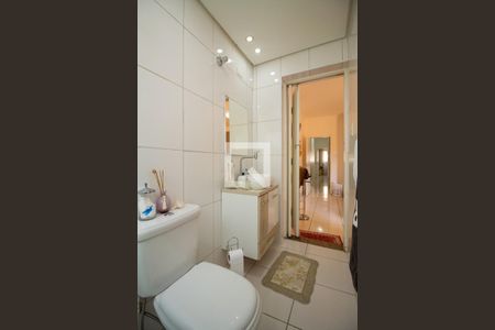 Casa à venda com 175m², 3 quartos e sem vagaBanheiro