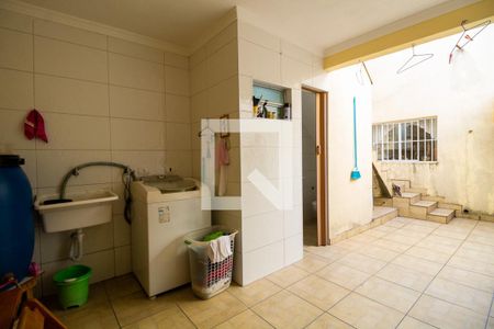 Casa à venda com 175m², 3 quartos e sem vagaÁrea de Serviço