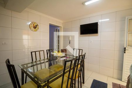 Casa à venda com 175m², 3 quartos e sem vagaBanheiro