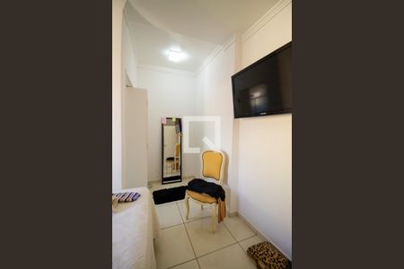 Quarto de casa à venda com 3 quartos, 175m² em Cambuci, São Paulo